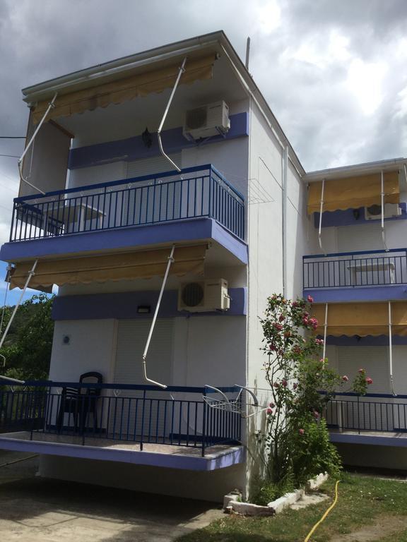 Appartamento House Souzanna Toroni Esterno foto