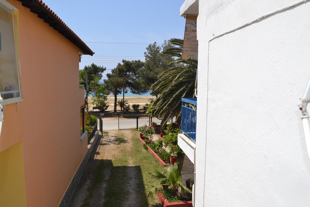 Appartamento House Souzanna Toroni Esterno foto