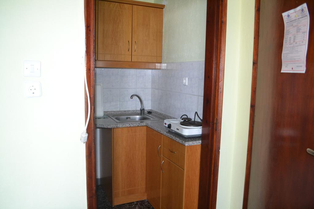 Appartamento House Souzanna Toroni Esterno foto