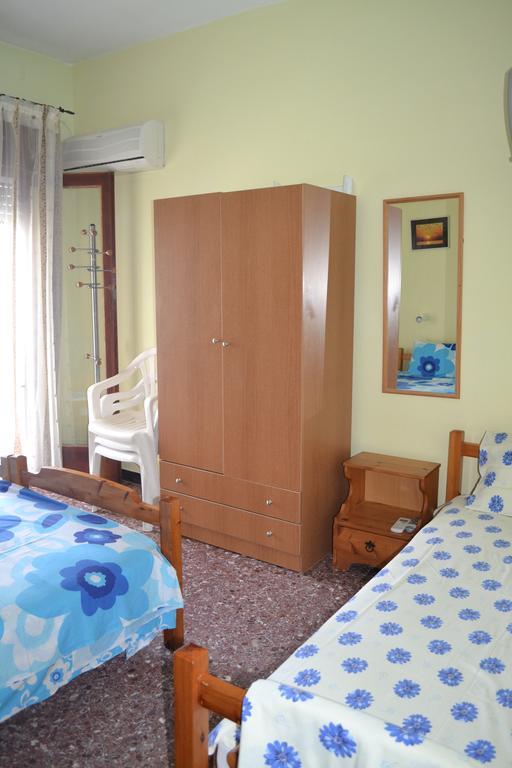 Appartamento House Souzanna Toroni Esterno foto