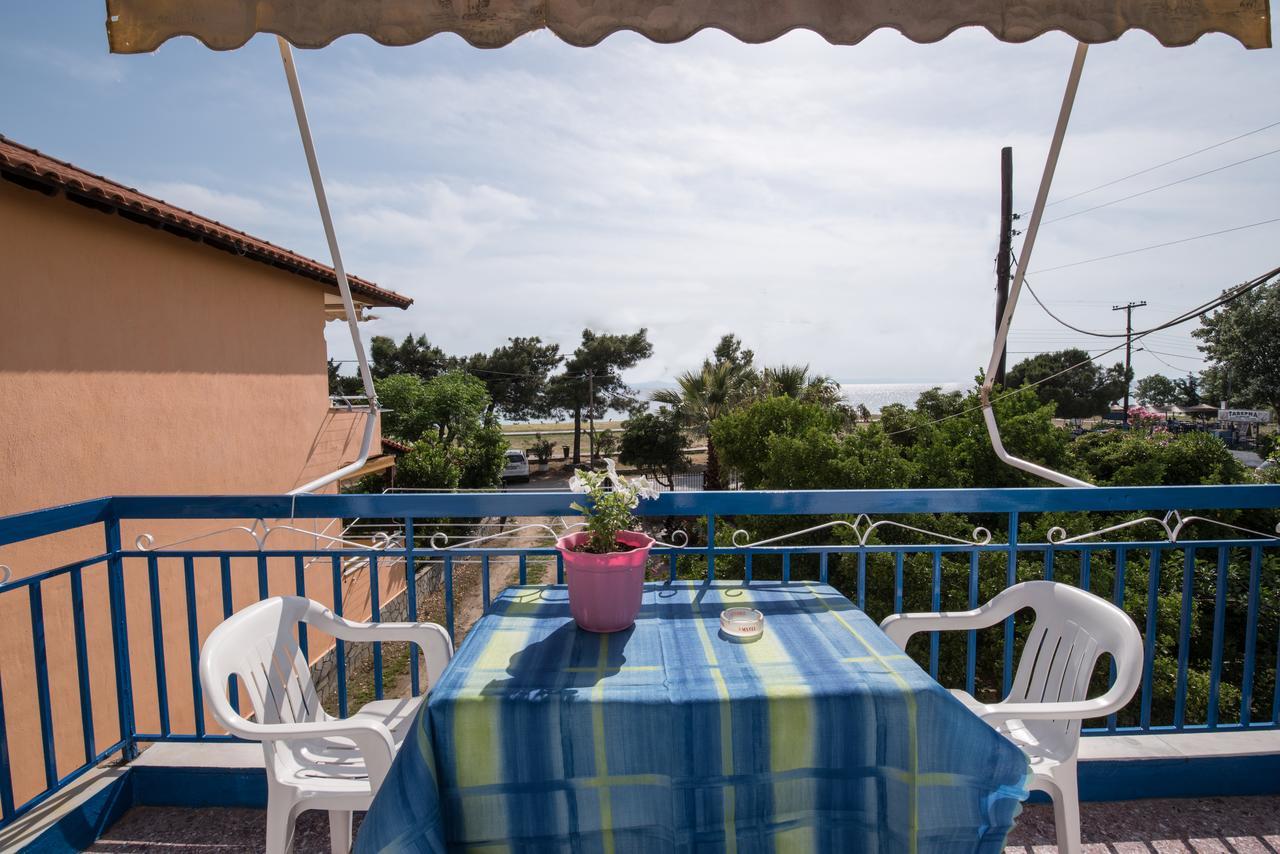 Appartamento House Souzanna Toroni Esterno foto